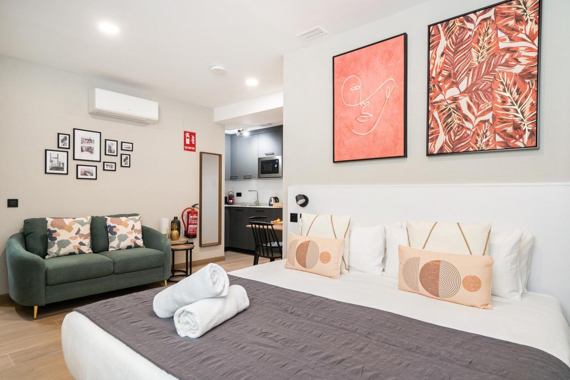 Апартаменти Dobo Madrid Cabrera Номер фото