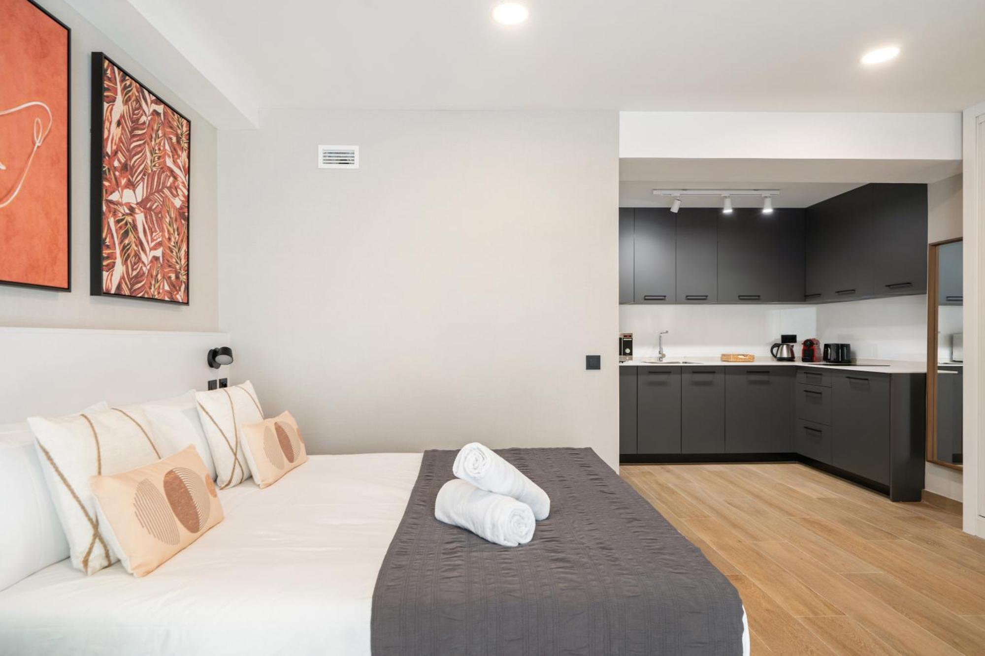 Апартаменти Dobo Madrid Cabrera Номер фото
